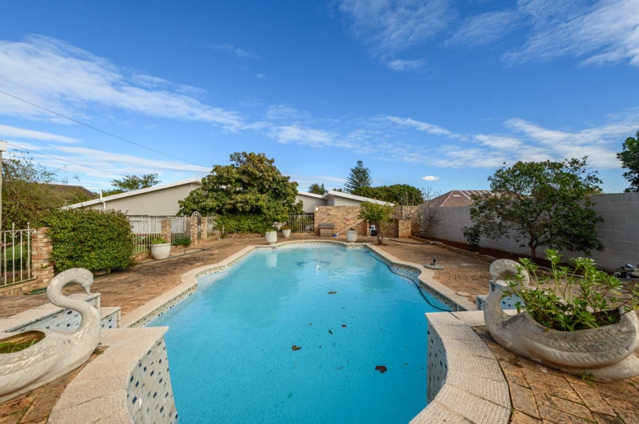 4 Bedroom Property for Sale in Linton Grange Eastern Cape
